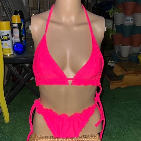 String Bikini 👙 - Picture 11 of 11